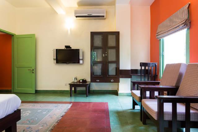 G 49 Bed & Breakfast New Delhi Exterior photo