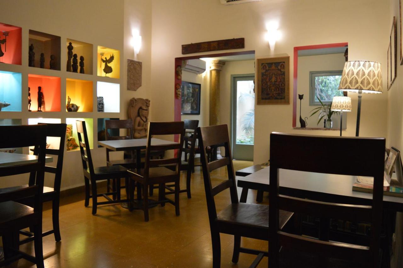 G 49 Bed & Breakfast New Delhi Exterior photo